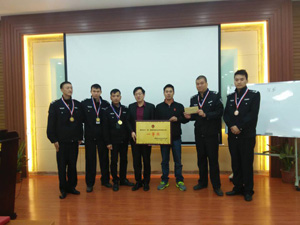 广州市番禺区重点单位微型消防站业务技能比武,今年会勇得“团体一等奖”